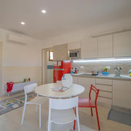Apartmán Babyaccommodation Family Garden Ii Pietra Ligure
