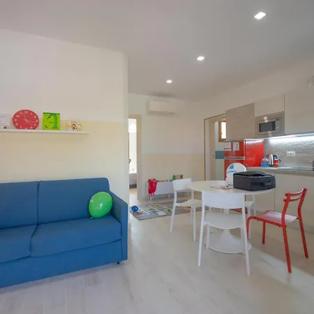 Babyaccommodation Family Garden Ii * Pietra Ligure